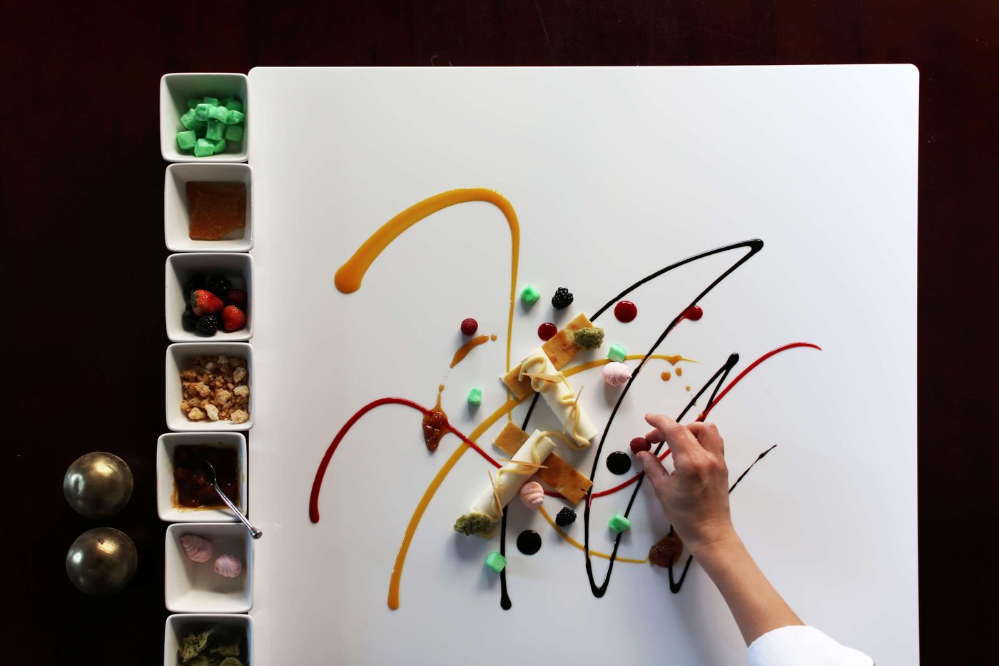 Shangri-la-Hotel-Dubai-Restaurant-49