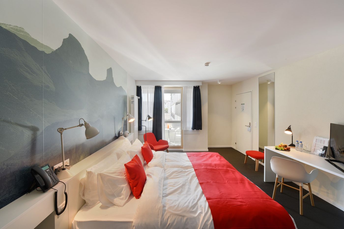 Home-Swiss-Hotel-Room-28