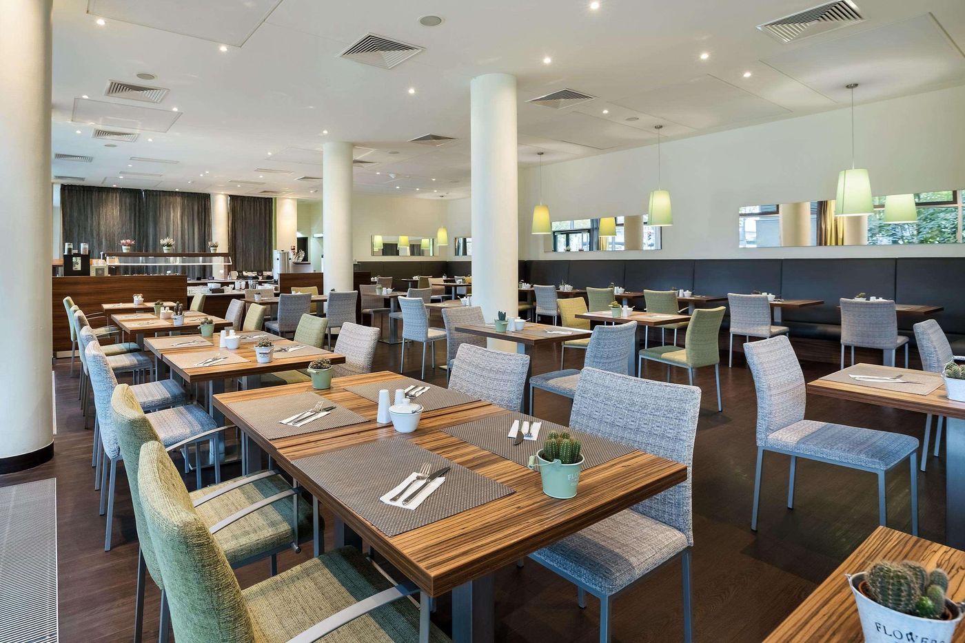 Austria Trend Hotel Doppio - Austria - Vienna - Restaurant - 3