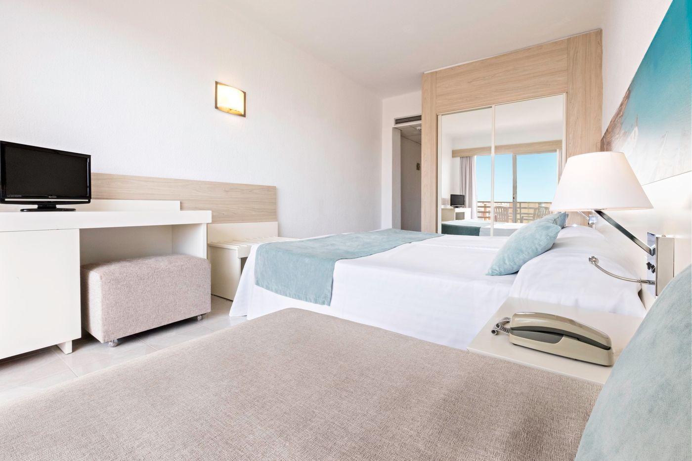 Azuline Hotel Bahamas & Bahamas II