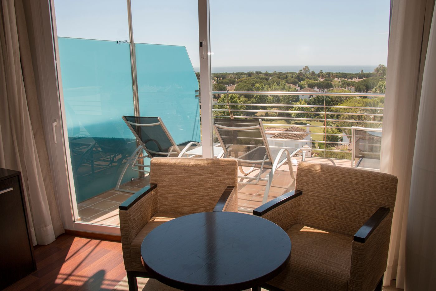 Senator-Banus---Adults-Recommended-Room-60