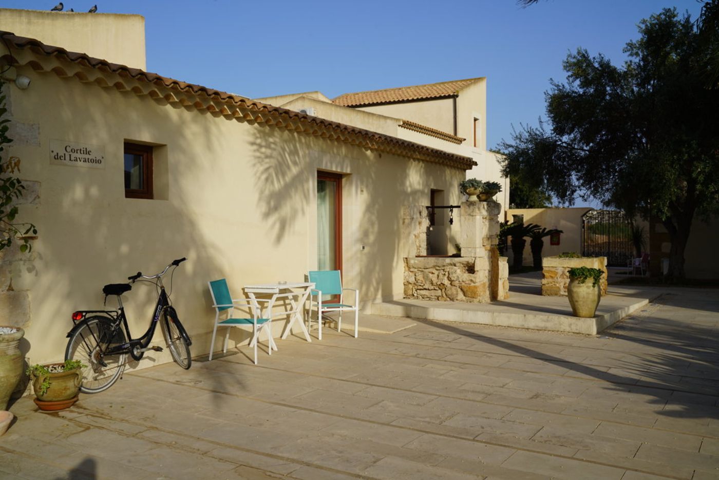 Kalaonda-Coutry-Resort-General-view-9