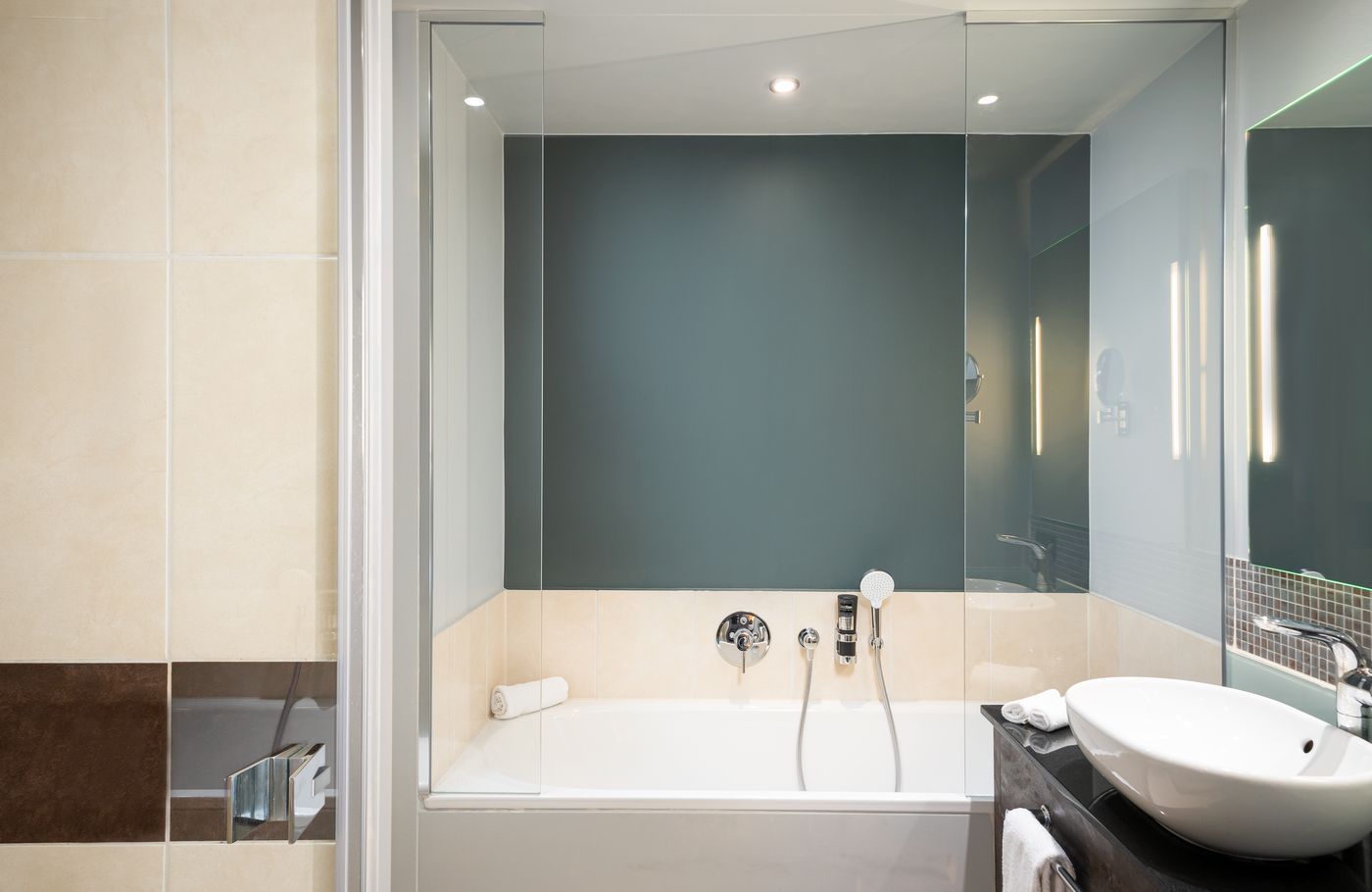 Leonardo-Royal-Hotel-Munich-Room-43