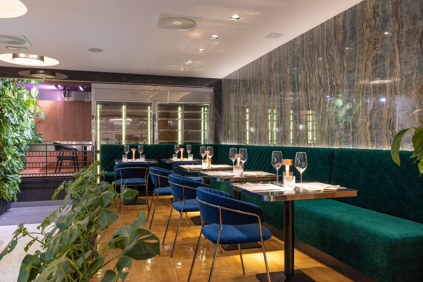 Silver Crown Hotel & Residence, Palace Quarter - Hungary - Budapest - Bar - 9