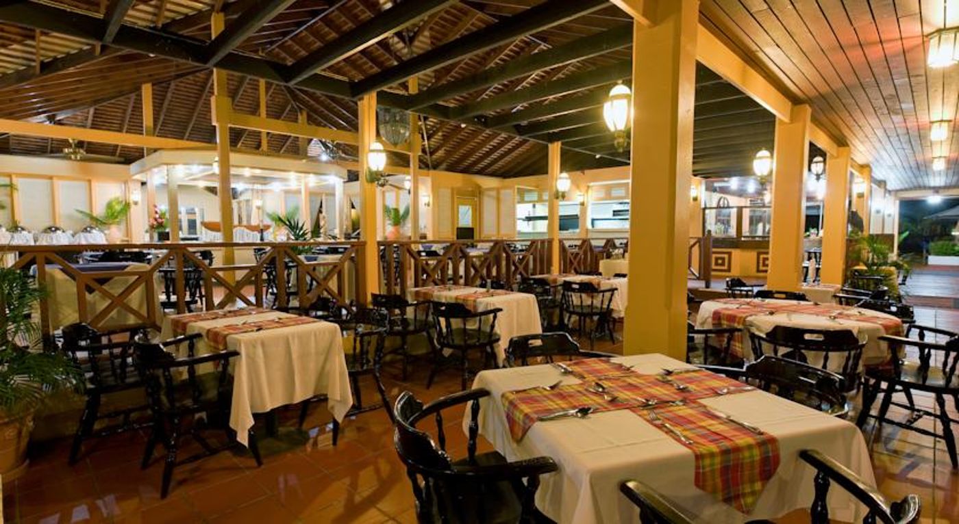 St. Lucian by Rex Resorts