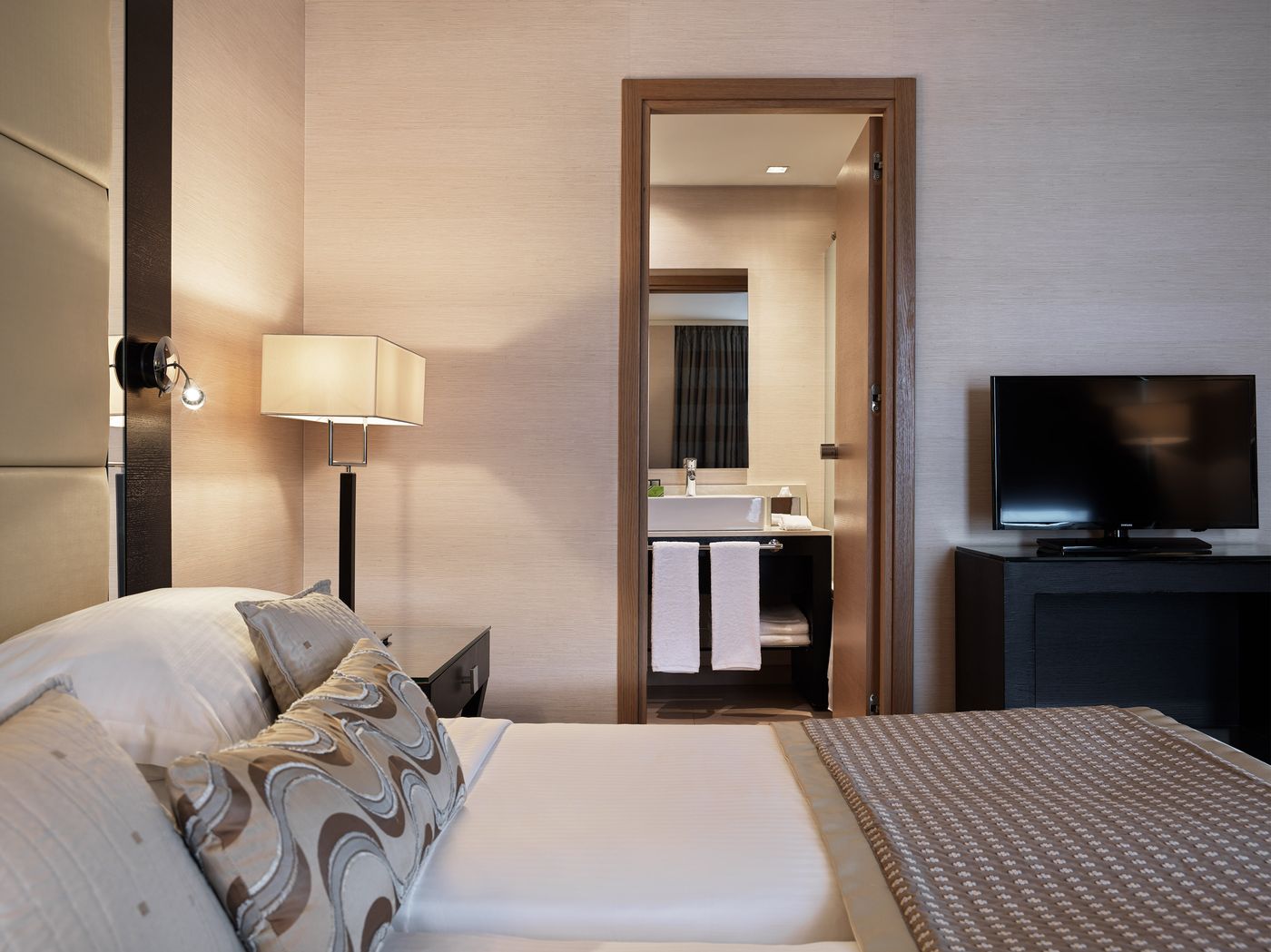 Galaxy-Hotel-Iraklio-Room-27