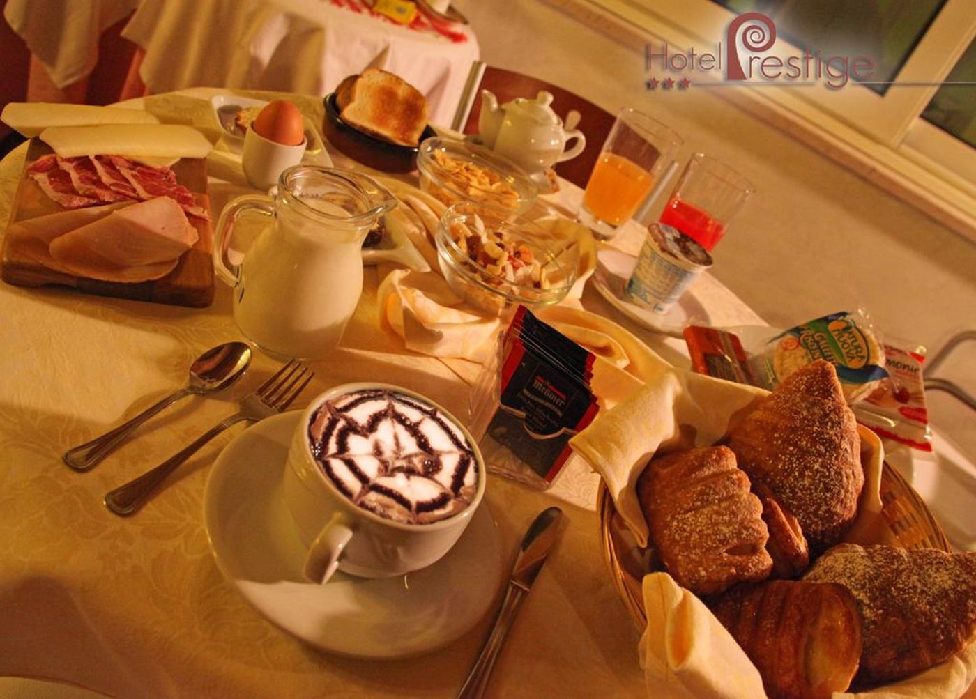 Prestige-Hotel-Bar-12