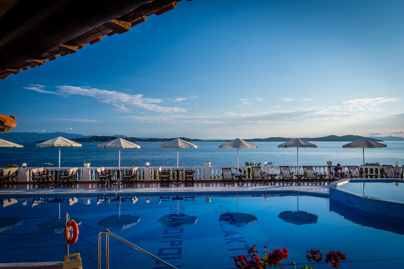 Akti-Ouranoupoli-Pool-5