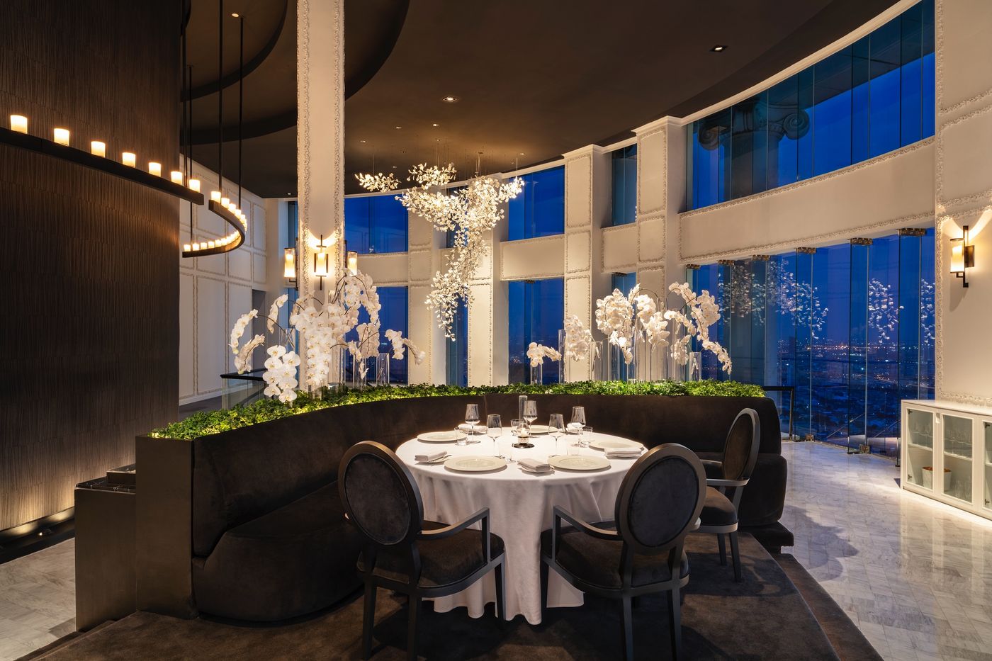 Lebua-at-State-Tower-Restaurant-16