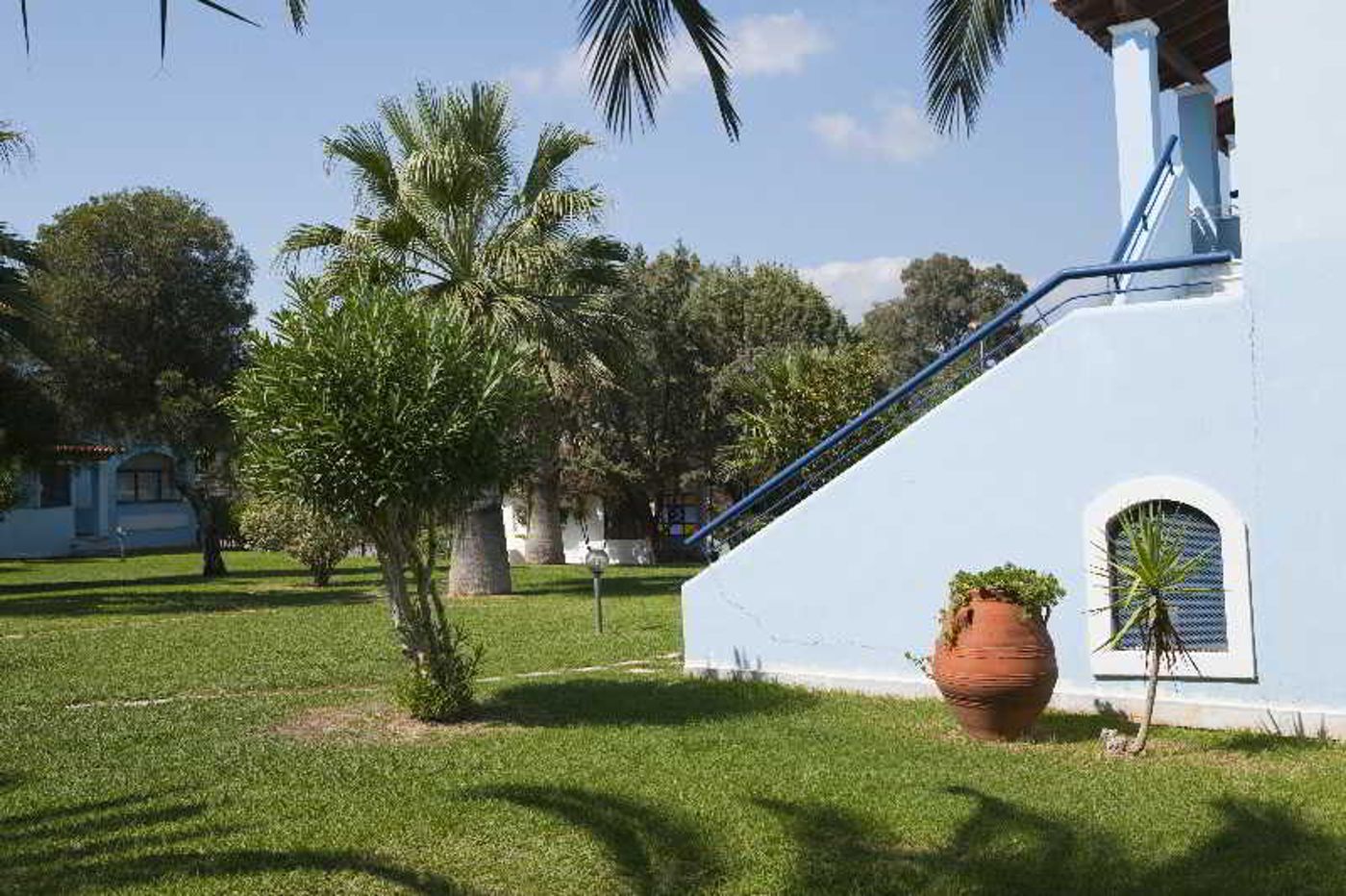 Govino-Bay-Apartments-General-view-23