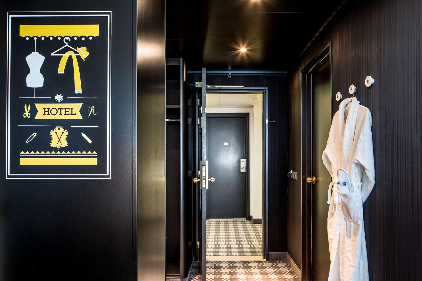 Radisson-Blu-Amsterdam-Airport-Room-48