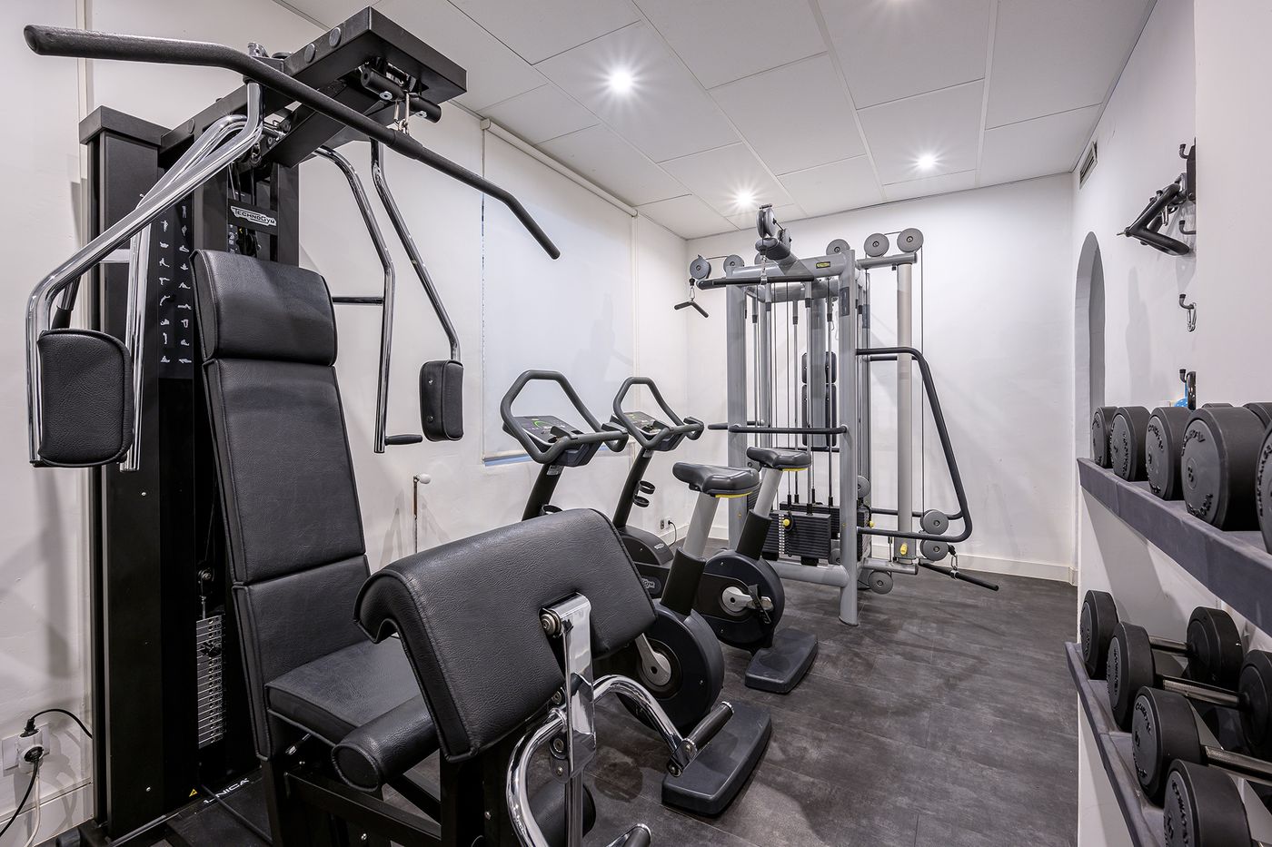 NeoMagna-Madrid-Sports-and-Entertainment-45