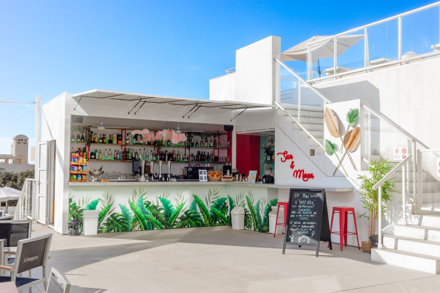 Hotel-Alay---Adults-Only-Bar-17