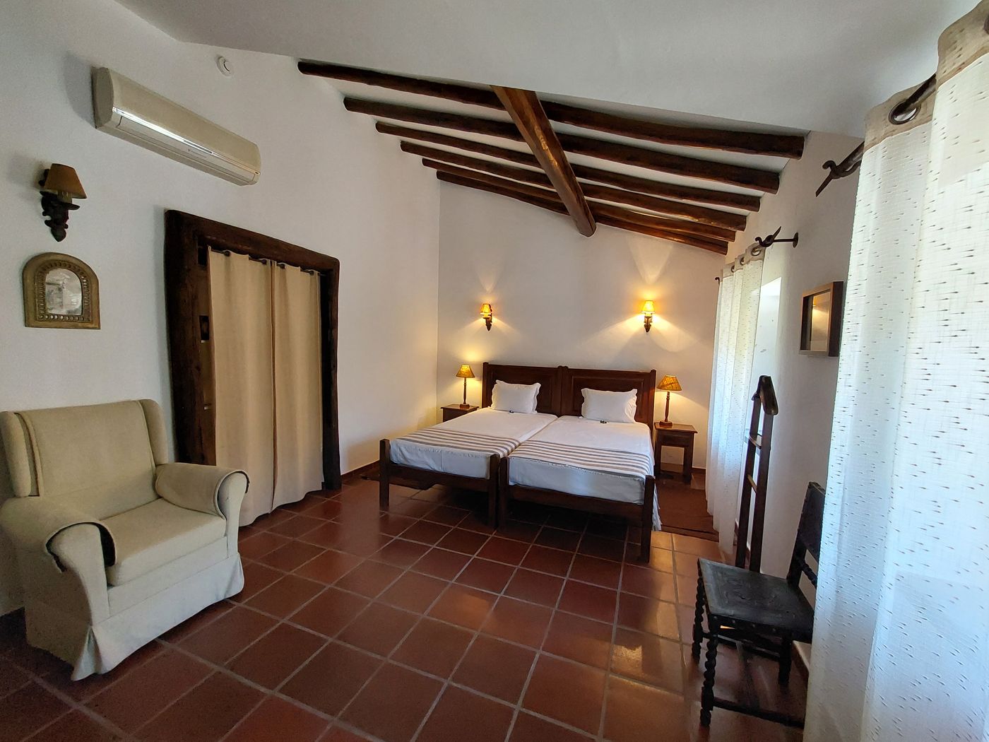 Convento-da-Provenca-Room-3