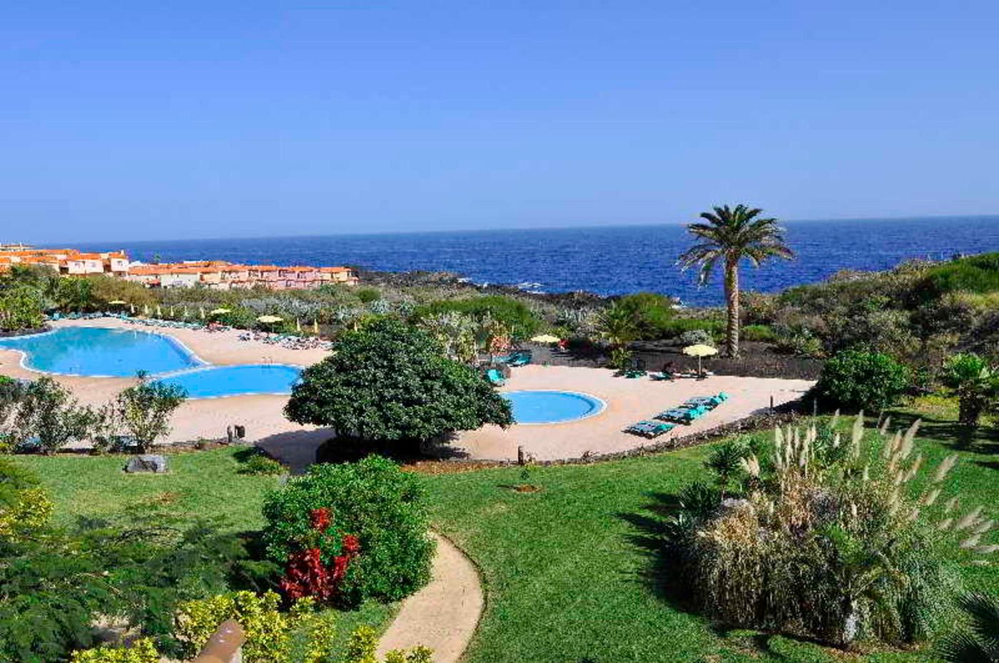 Hotel-Las-Olas-General-view-4