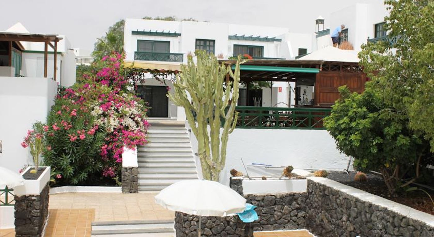 Guinate-Club-Lobby-8