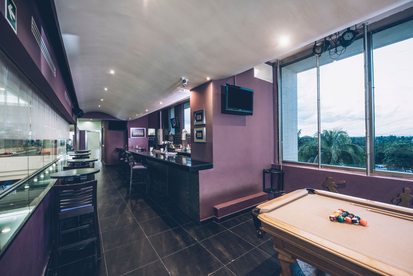 Iberostar-Cancun-Bar-77