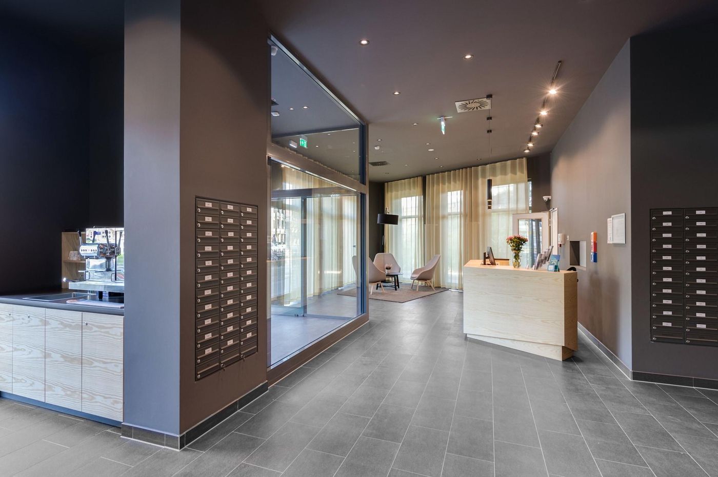 SMARTments-business-Berlin-Karlshorst-Lobby-2