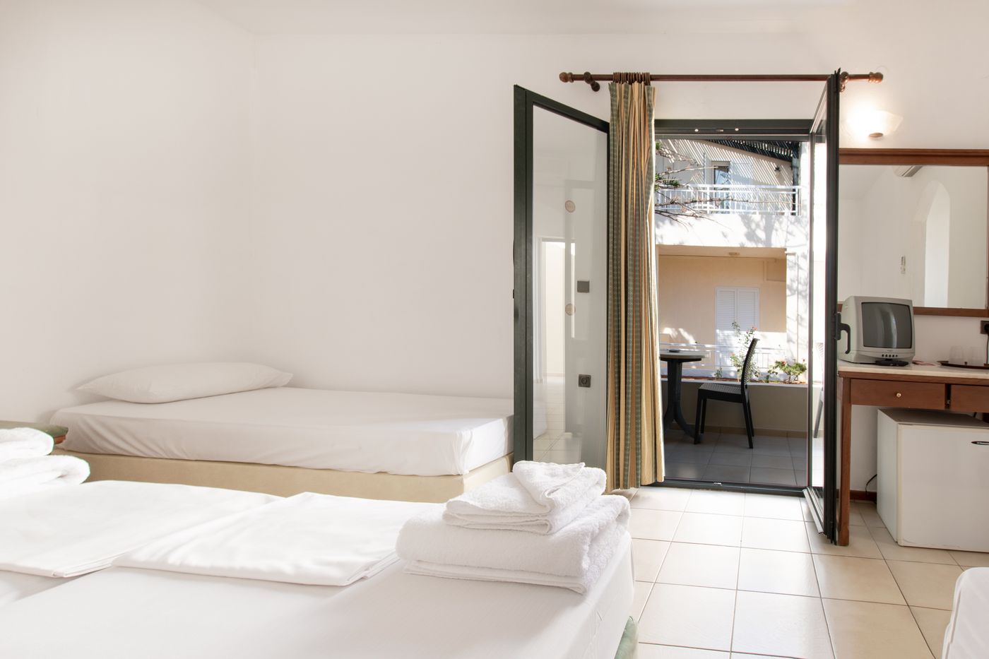 Anastasia-Hotel-Room-38