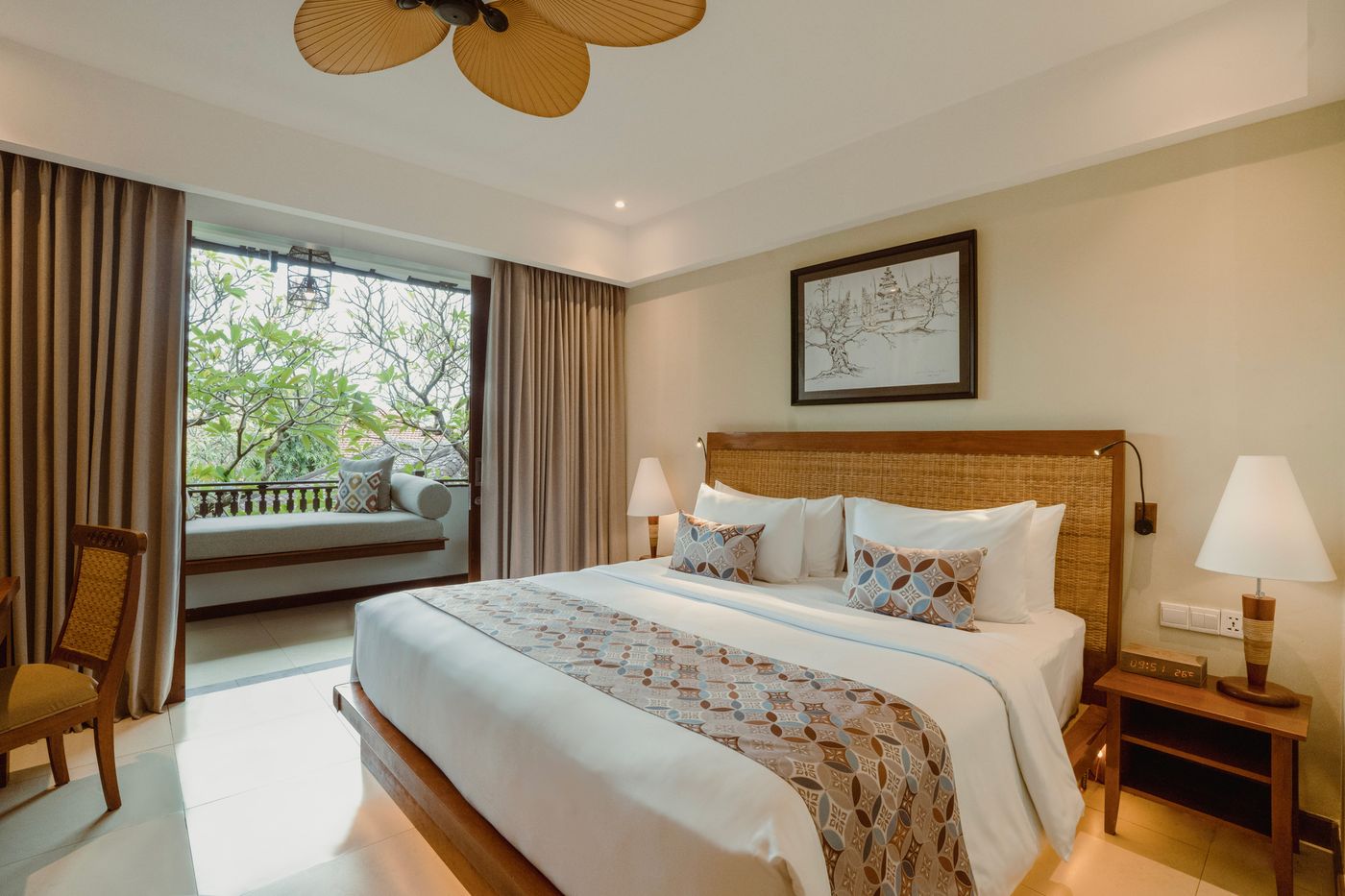 KUTA SEAVIEW BOUTIQUE 18.08