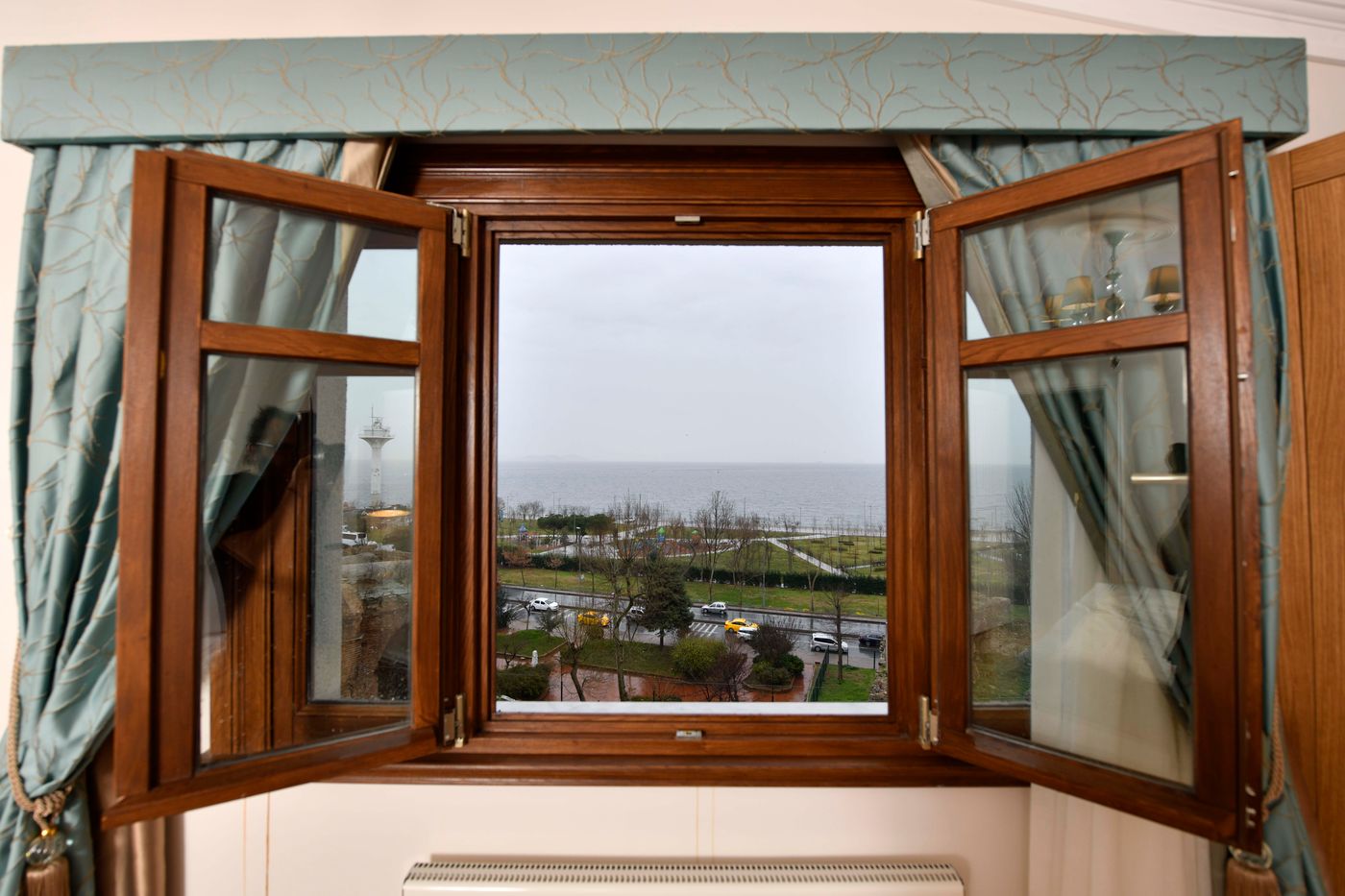 GLK-Premier-Sea-Mansion-Suites---Spa-Room-38