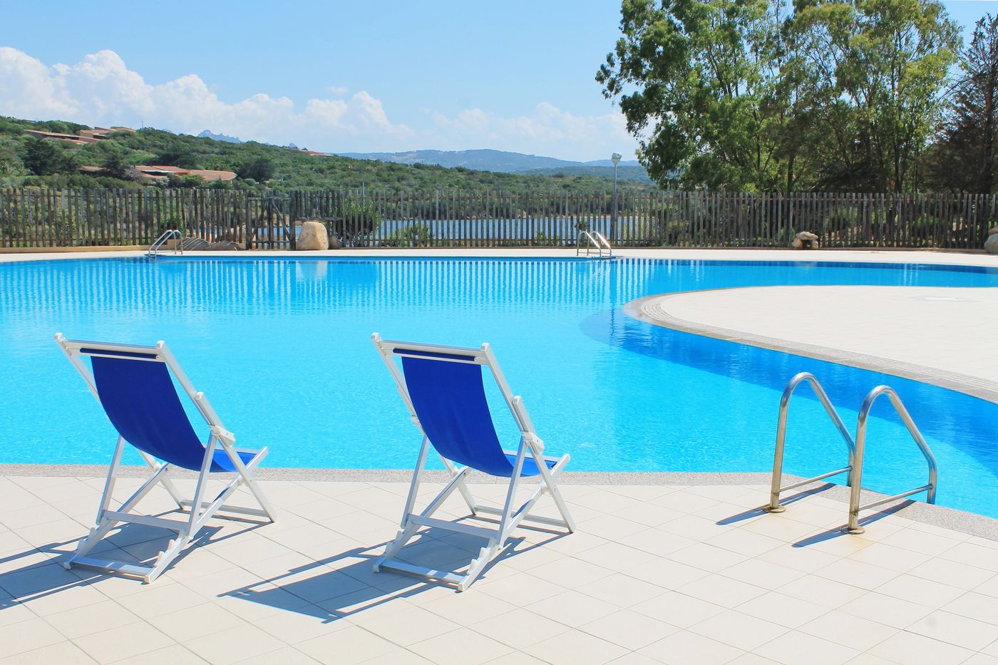 AHR Costa Serena Village Palau