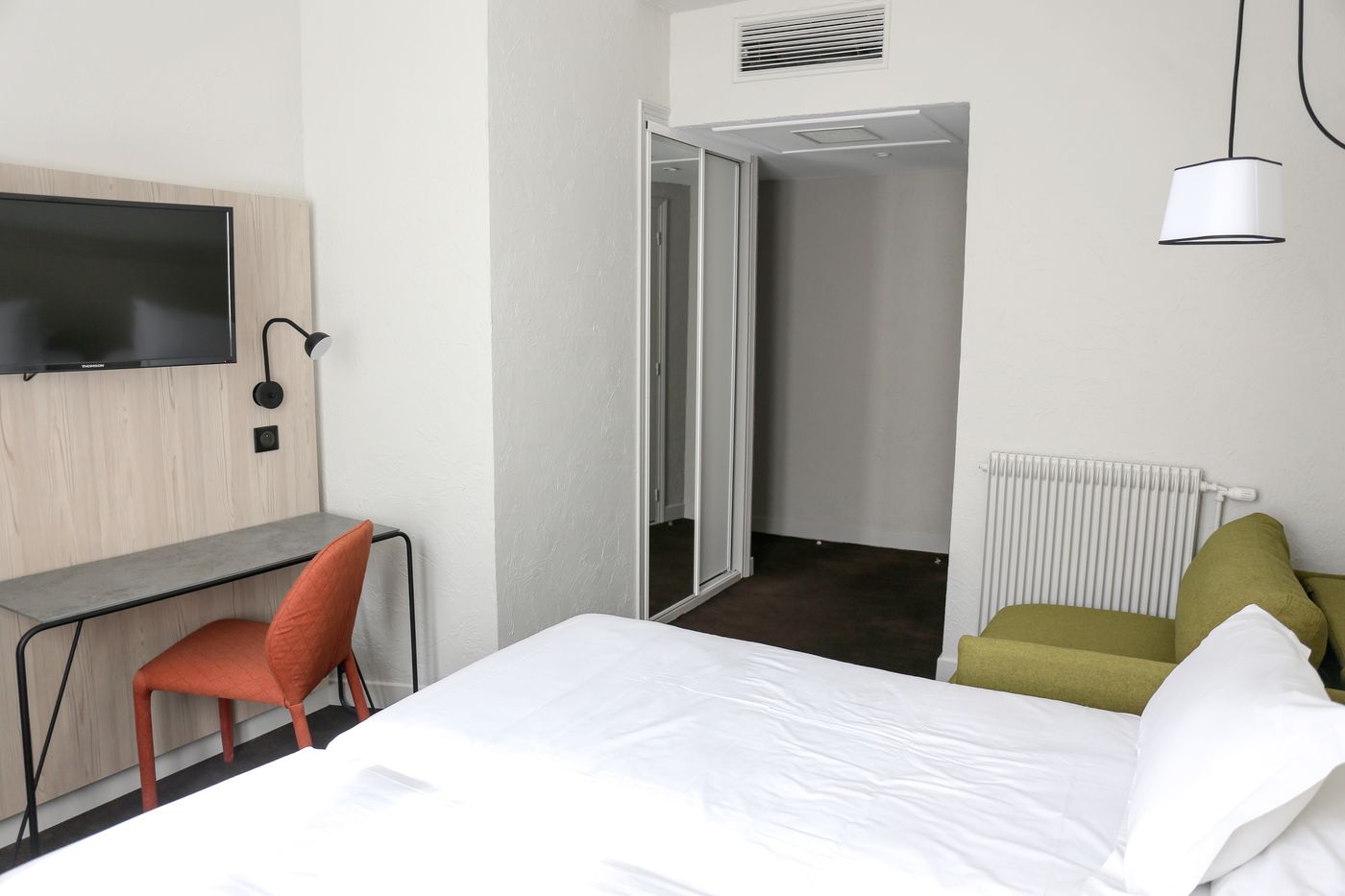 Hotel-Vendome-Room-17