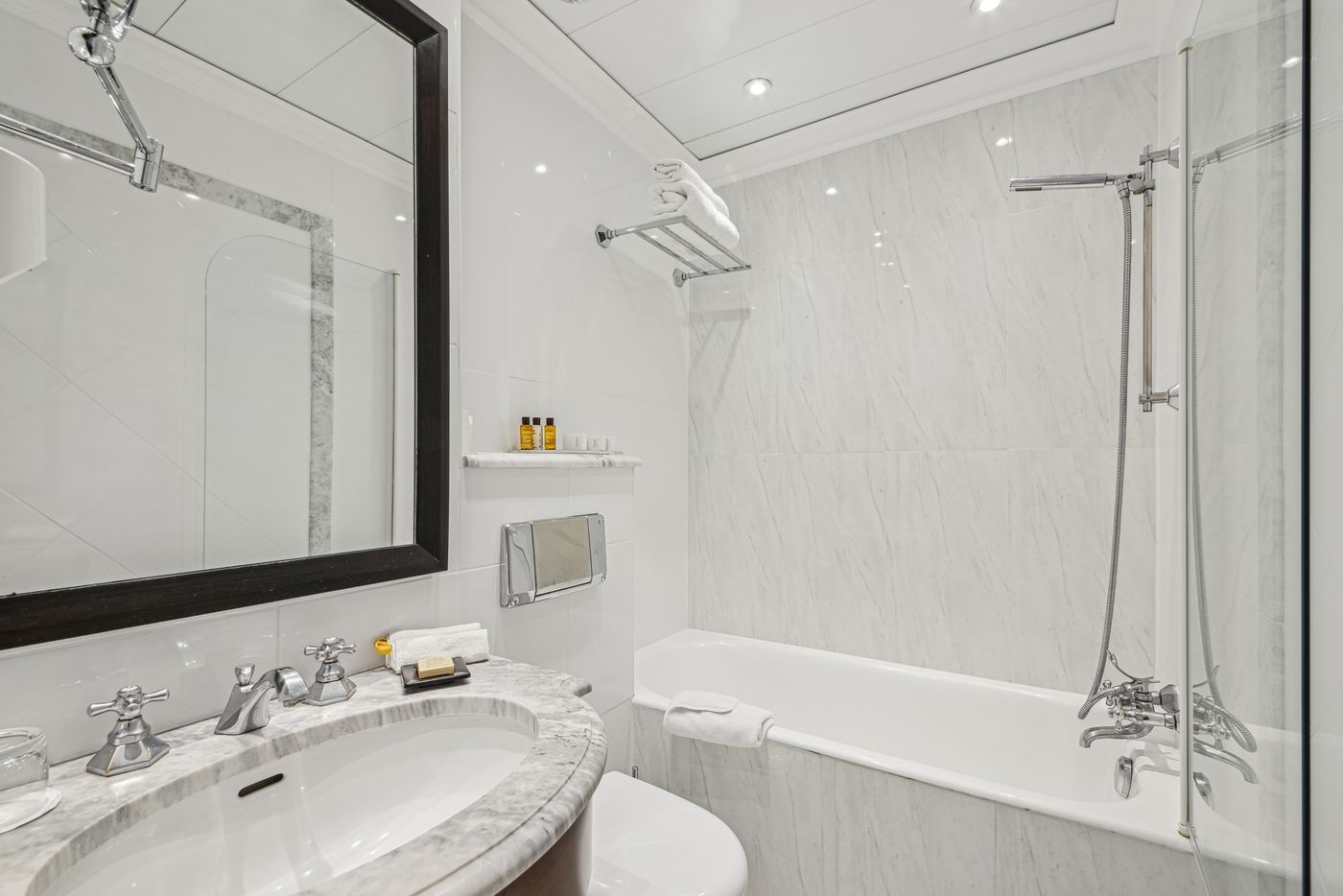 Victoires-Opera-Room-26