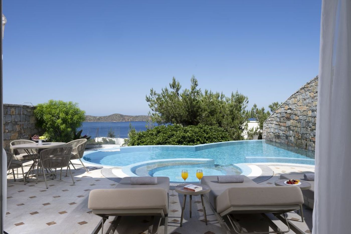 Elounda-Gulf-Villas---Suites-Room-7