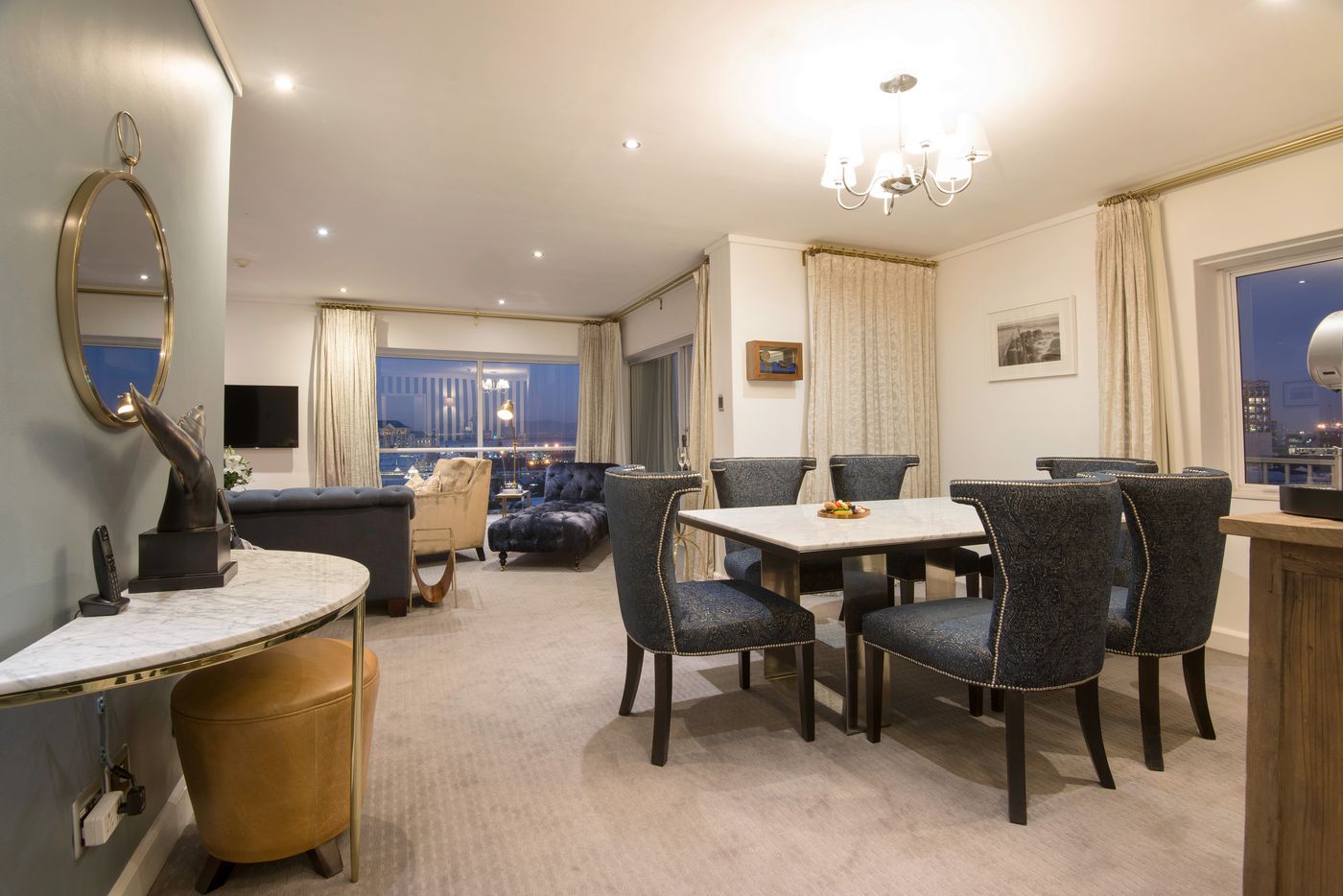 The-Commodore-Room-41