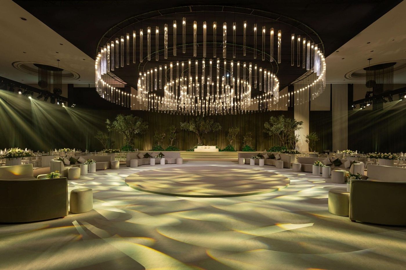 Le-Meridien-Dubai-Hotel---Conference-Centre-Conferences-94