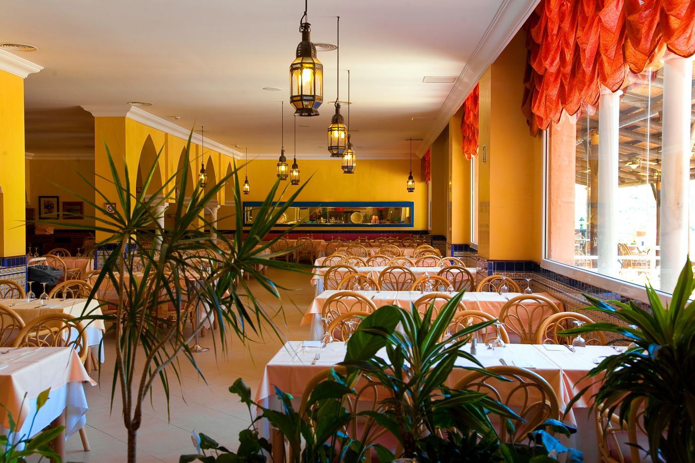 Playa-Calida-Restaurant-42