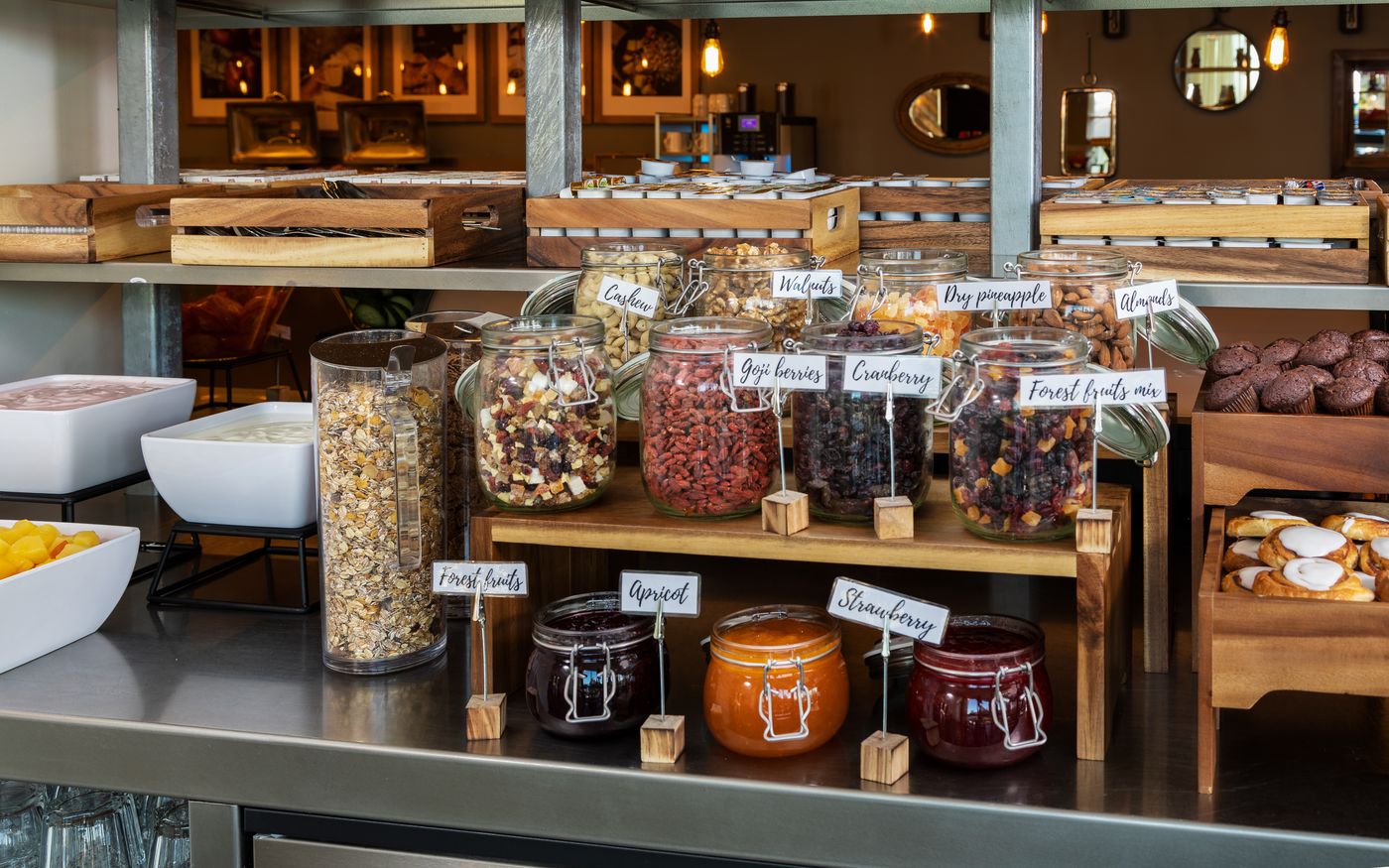 Urban-Lodge-Hotel-Restaurant-51