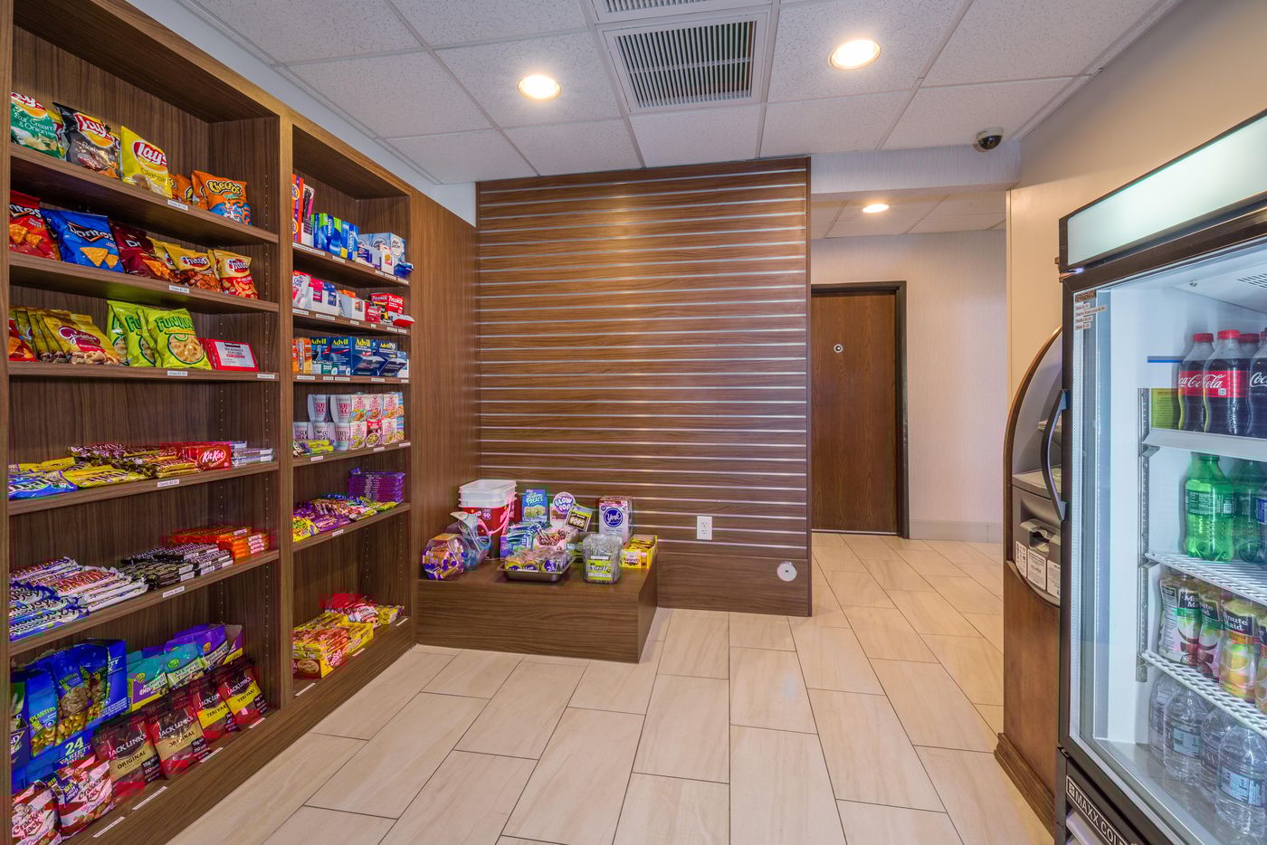 Holiday Inn Express Phoenix Airport -United States-PHOENIX-General view-4