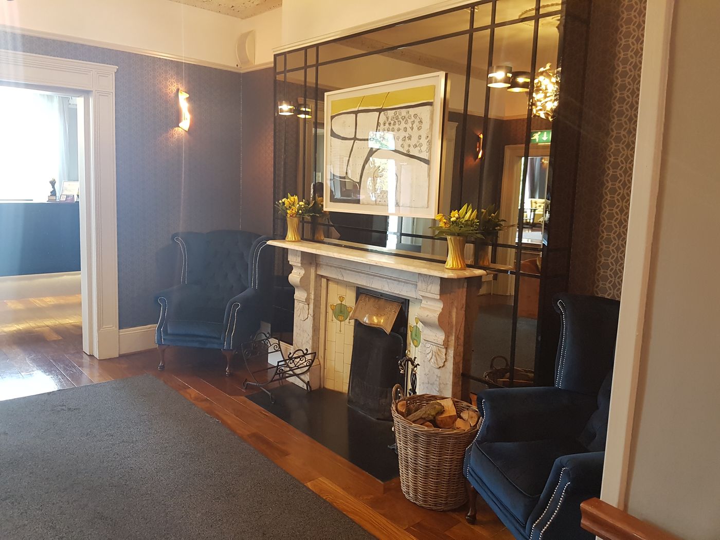 Sandymount-Hotel-Lobby-21