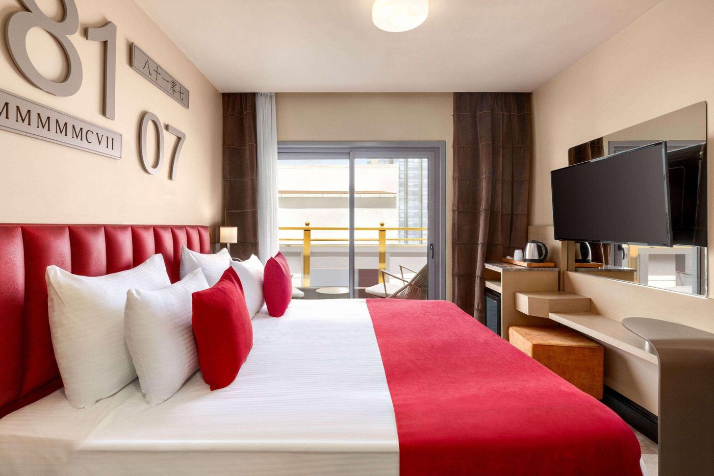 Ramada-by-Wyndham-Istanbul-Pera-Room-39