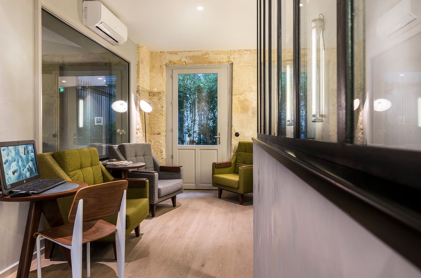 H----tel-Basss-by-HappyCulture-General-view-4