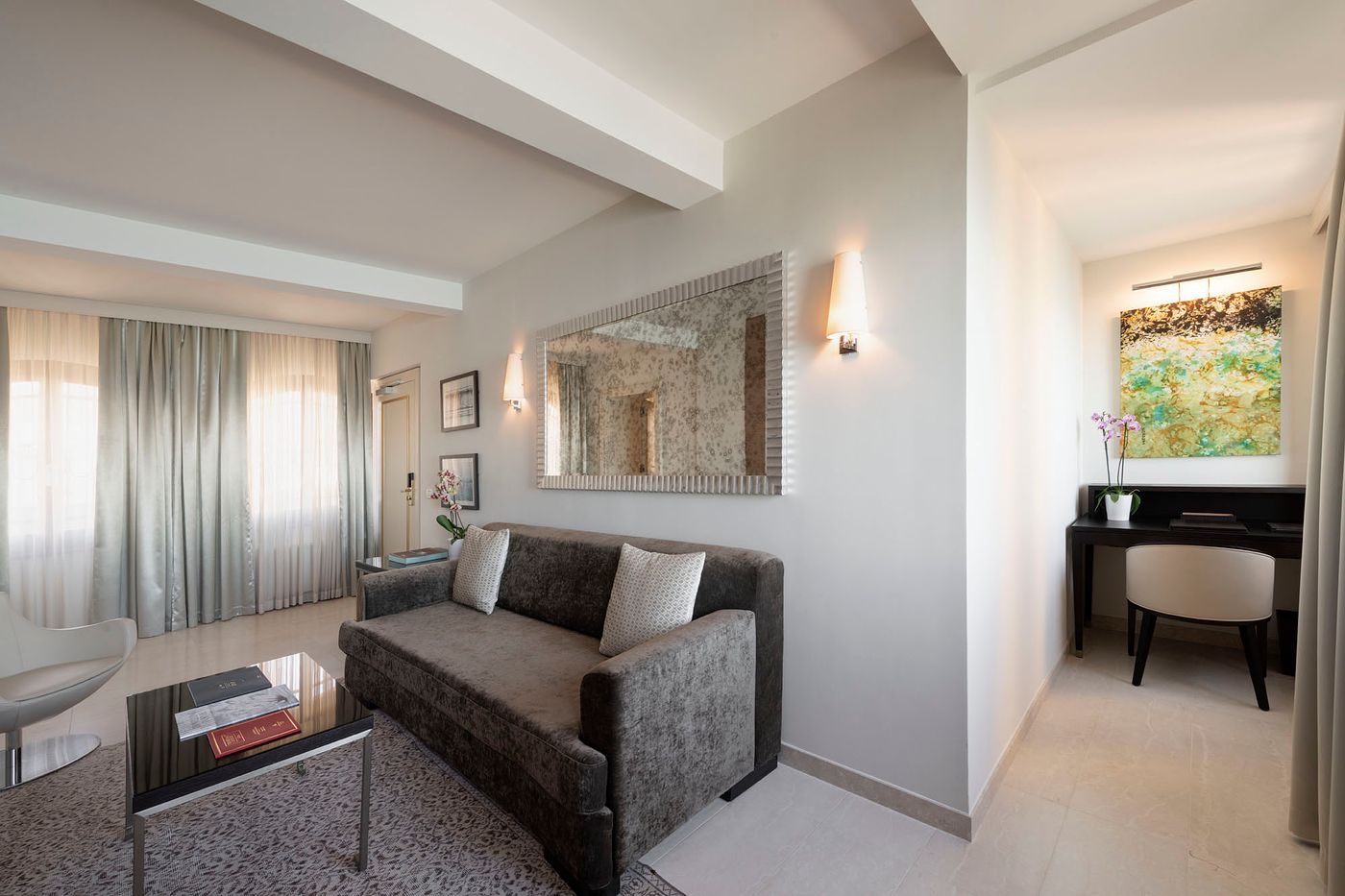 San-Clemente-Palace-Kempinski-Hotel-Venice-Room-42