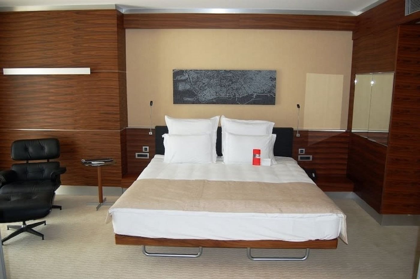 Swissotel-Grand-Efes-Izmir-Room-42