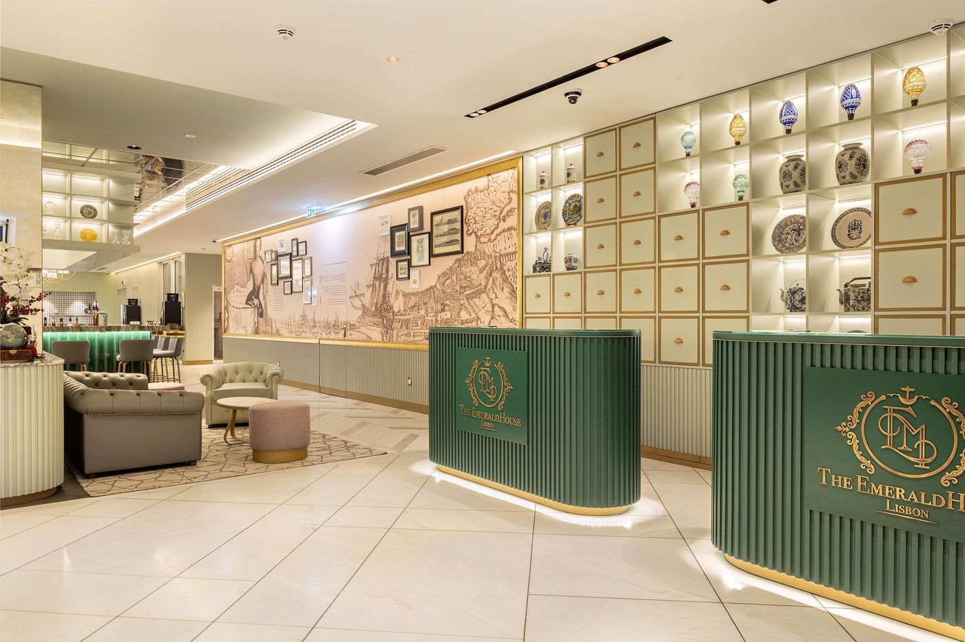 The-Emerald-House-Lisbon--Curio-Collection-by-Hilt-Lobby-20