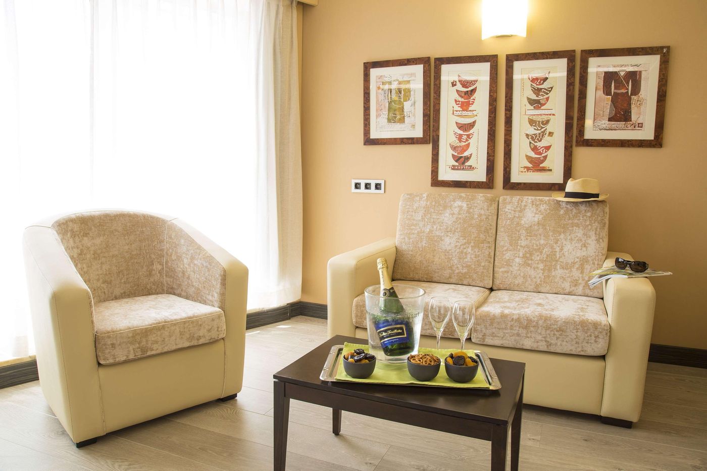 Best-Western-Plus-Cannes-Riviera---Spa-Room-33