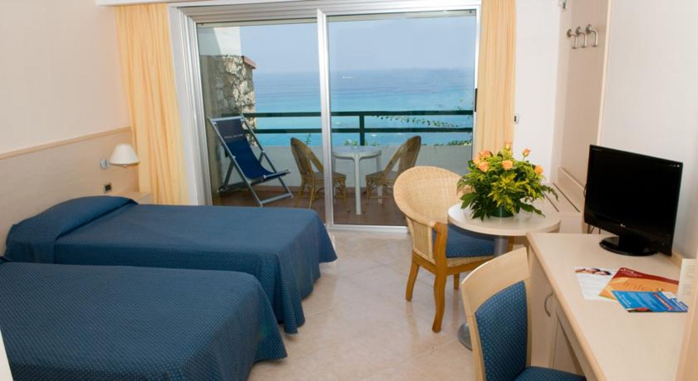 Labranda Rocca Nettuno Tropea