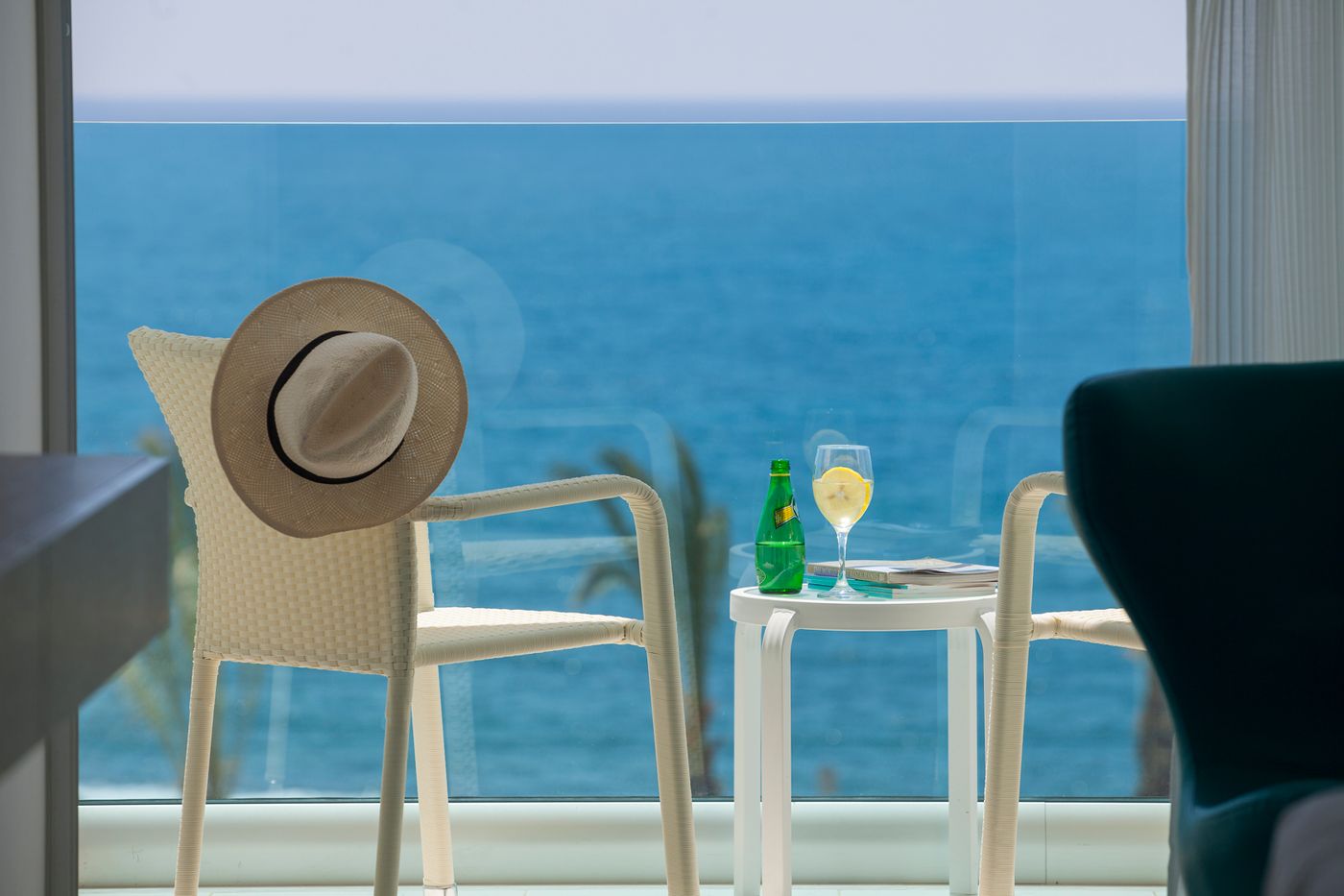 King-Evelthon-Beach-Hotel-and-Resort-Room-35