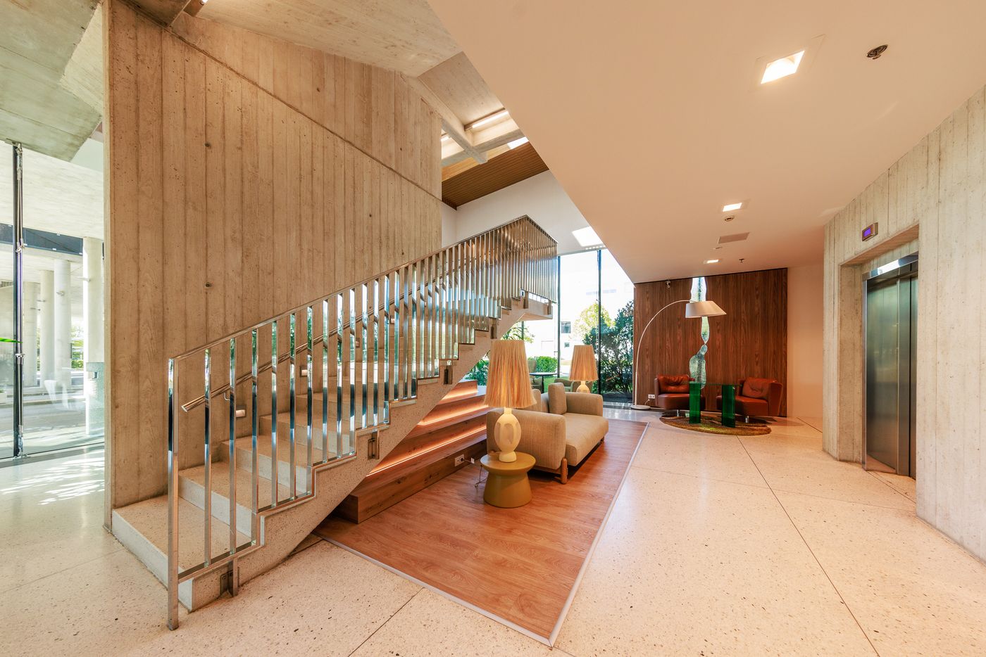 Mercure-Tallinn-Lobby-5