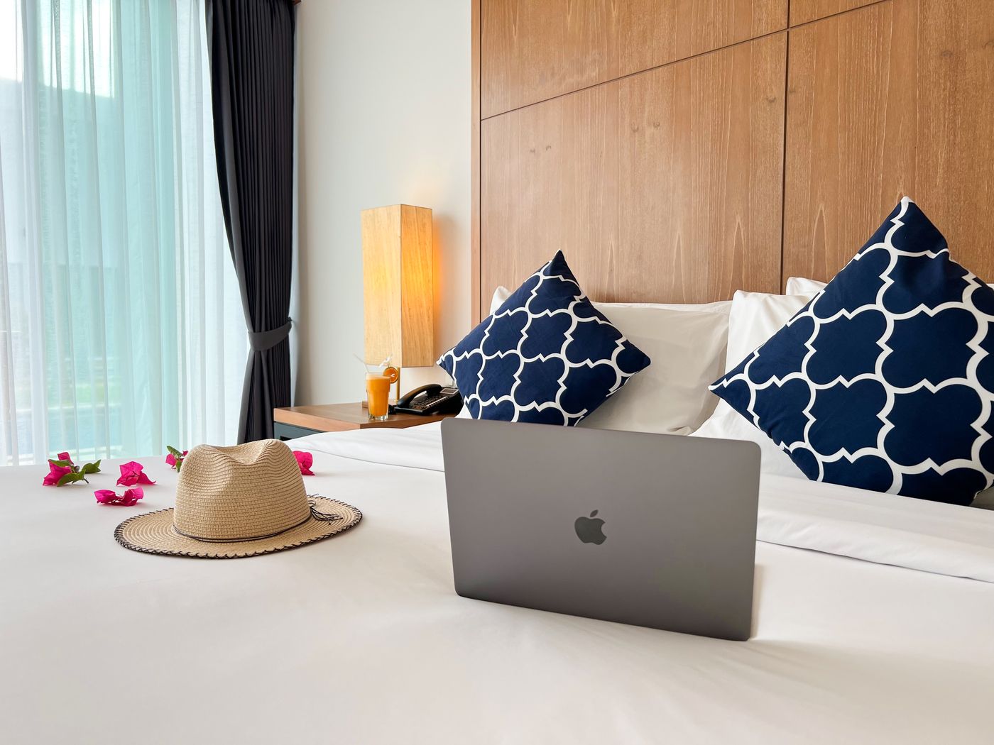 BLU-PINE-Villa---Pool-Access-Room-44