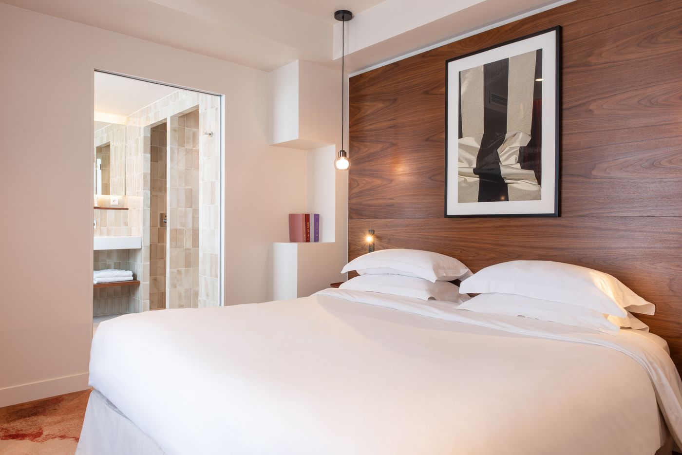 Hotel-Golden-Tulip-Opera-De-Noailles-Room-6