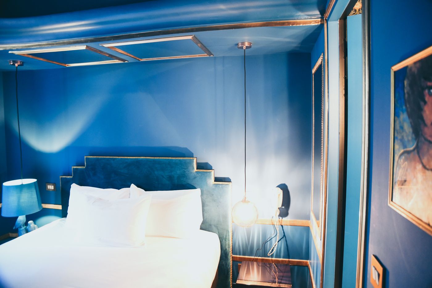 La Mondaine-France-Paris-Room-8