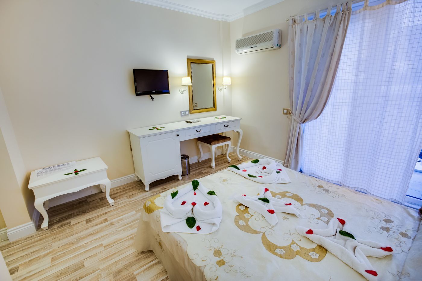 Pine-Hill-Hotel-Room-20