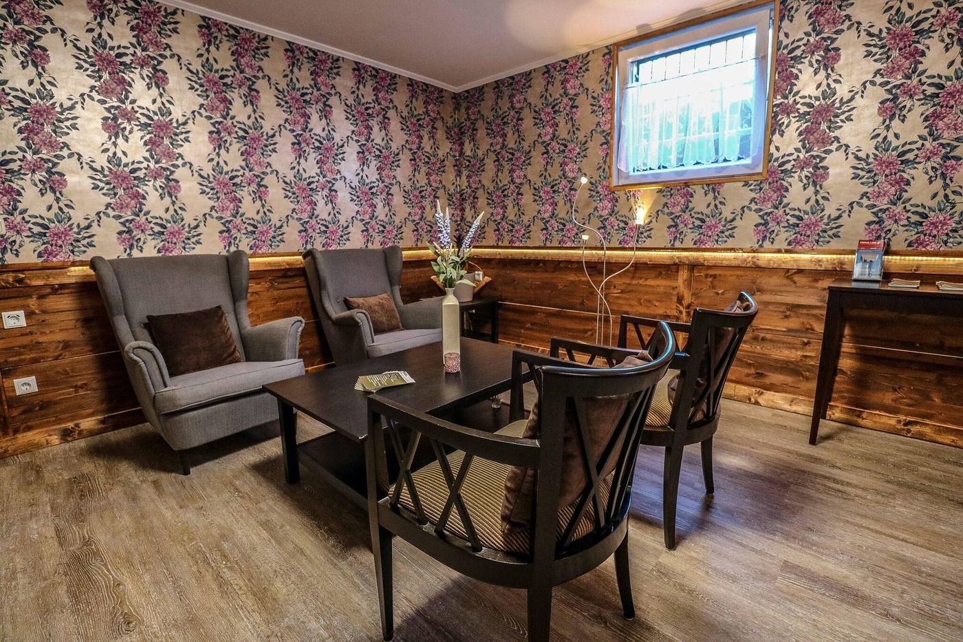 Garni Hotel Rodelheimer Hof - Germany - FRANKFURT AM MAIN - Lobby - 4