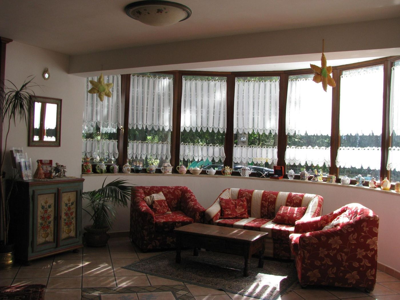 LH-Albergo-Paradiso-Lobby-4